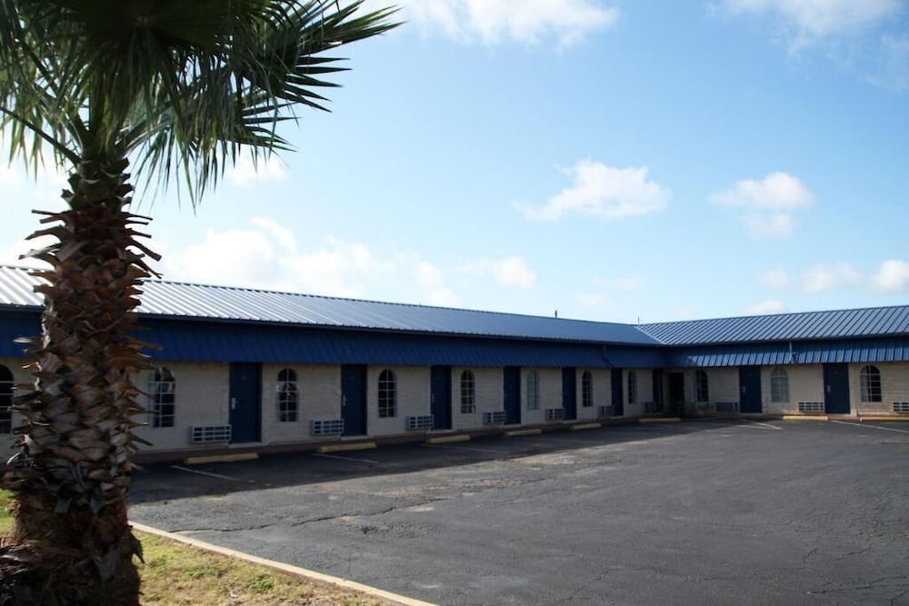 Rodeway Inn Llano