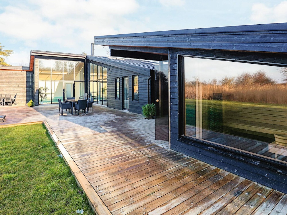 8 Person Holiday Home in Vaeggerlose-by Traum