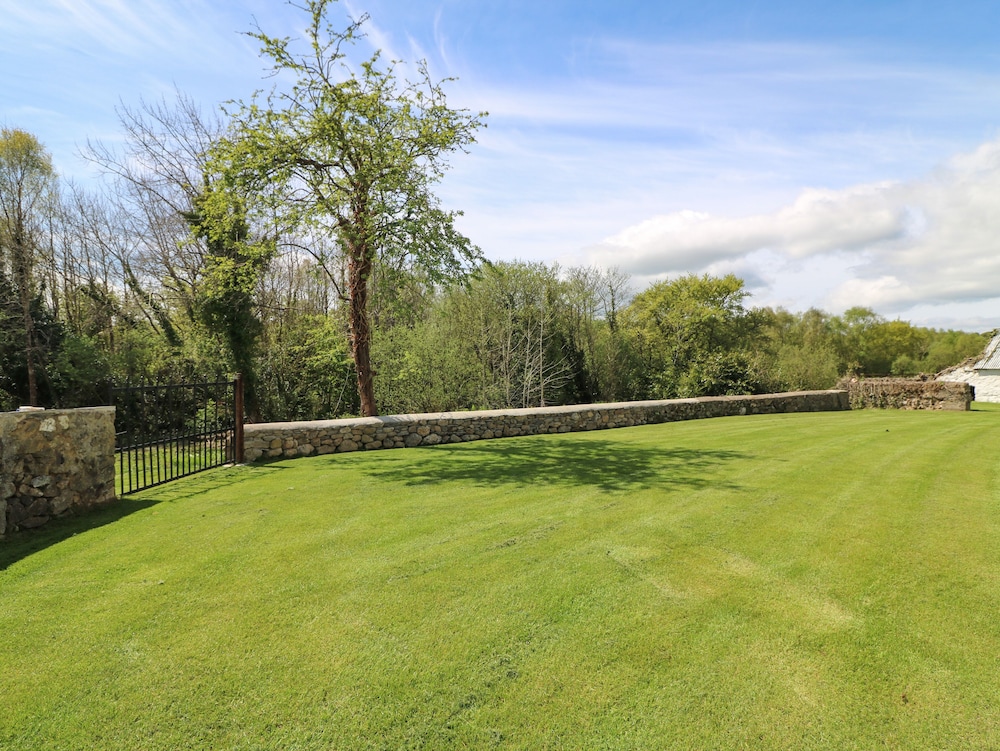 Yew Tree House