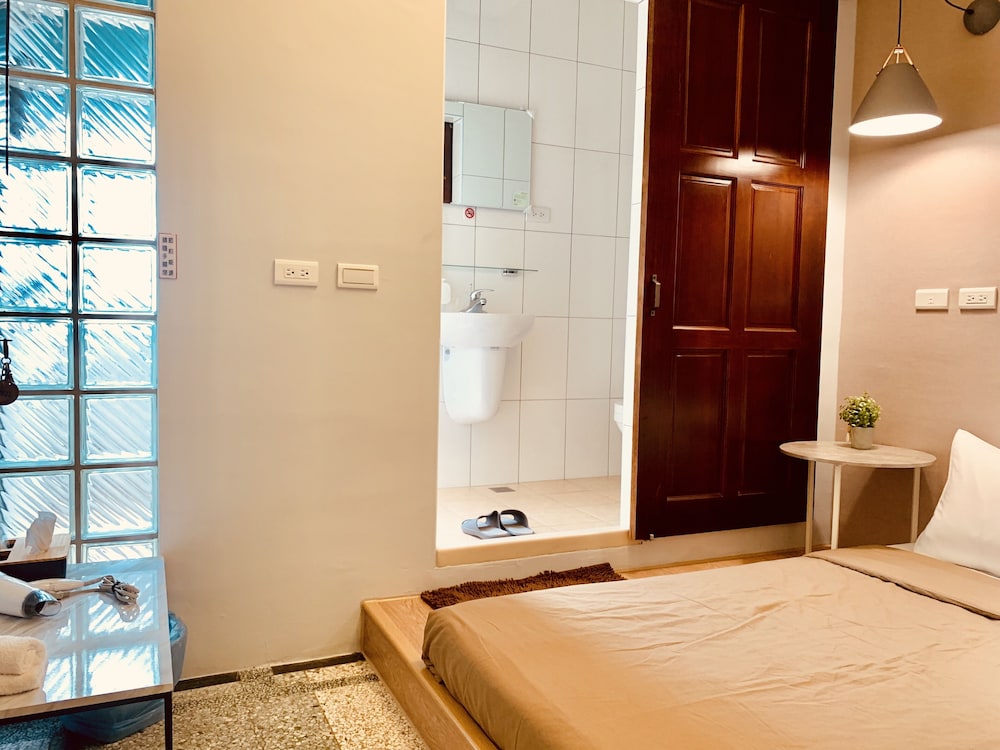 OYAJI Guesthouse