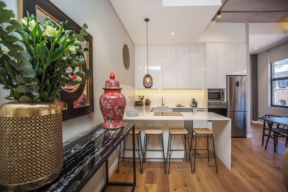 Docklands Deluxe Apartments by ITC Hospitality