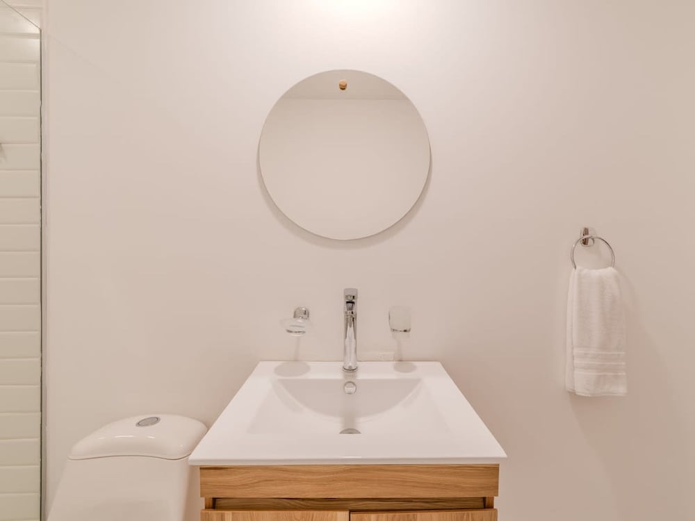 w Stylish Duplex in Laureles