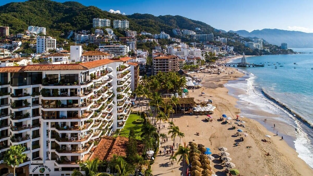 Ocean View 2Br Condo-balcony-beach-pool - 212