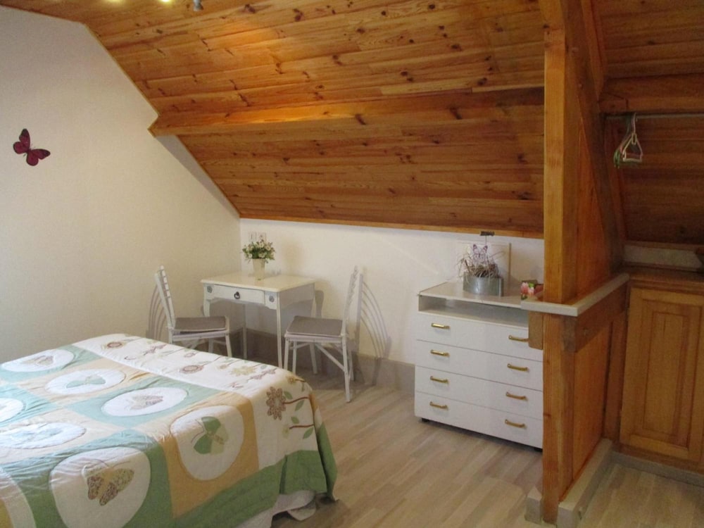 La Maison Fleurie
