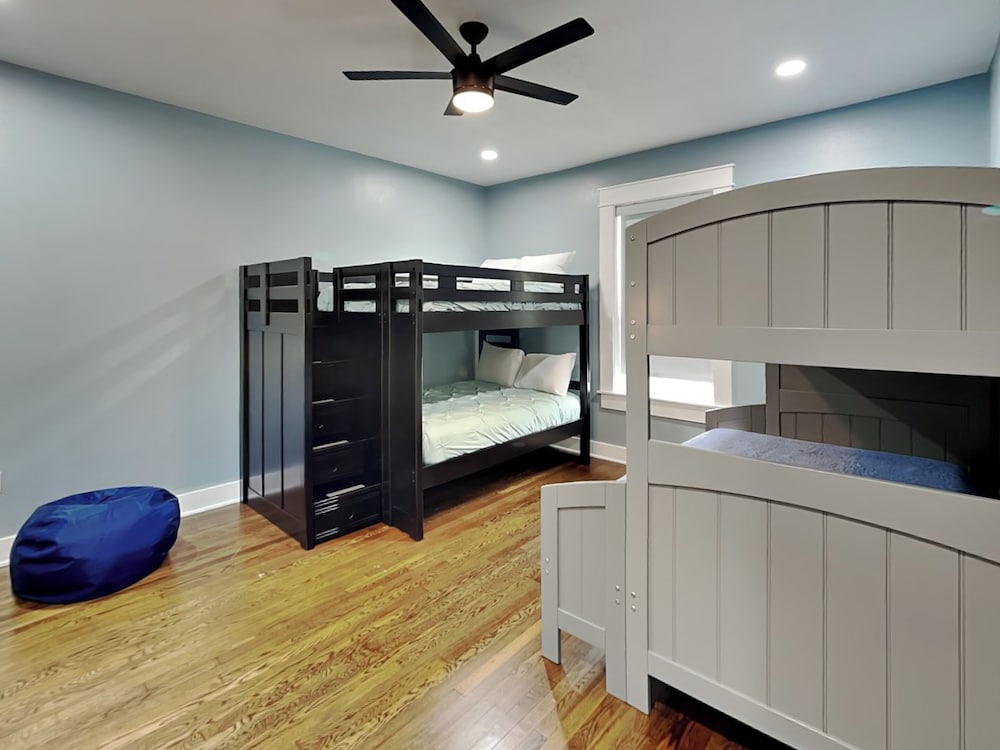 Blue Lagoon by Ryson Vacation Rentals