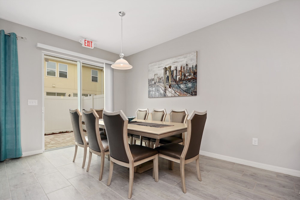 Family Friendly 4 Bedroom close to Disney in Compass Bay Resort 5108