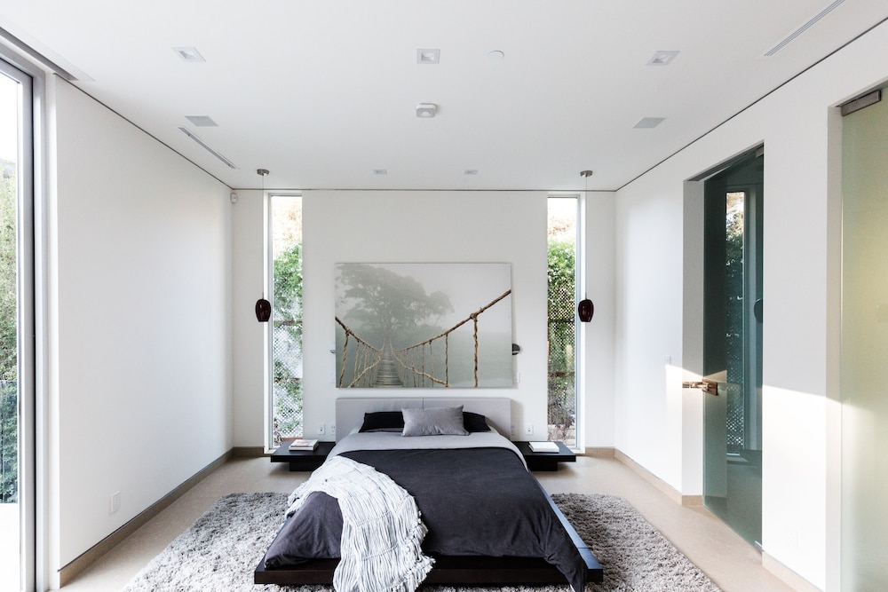 Chantilly Estate - Image 2