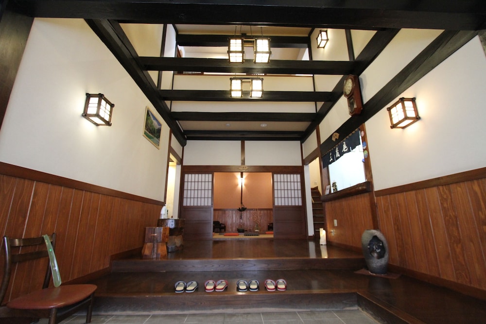Yu-ka Sanzoan