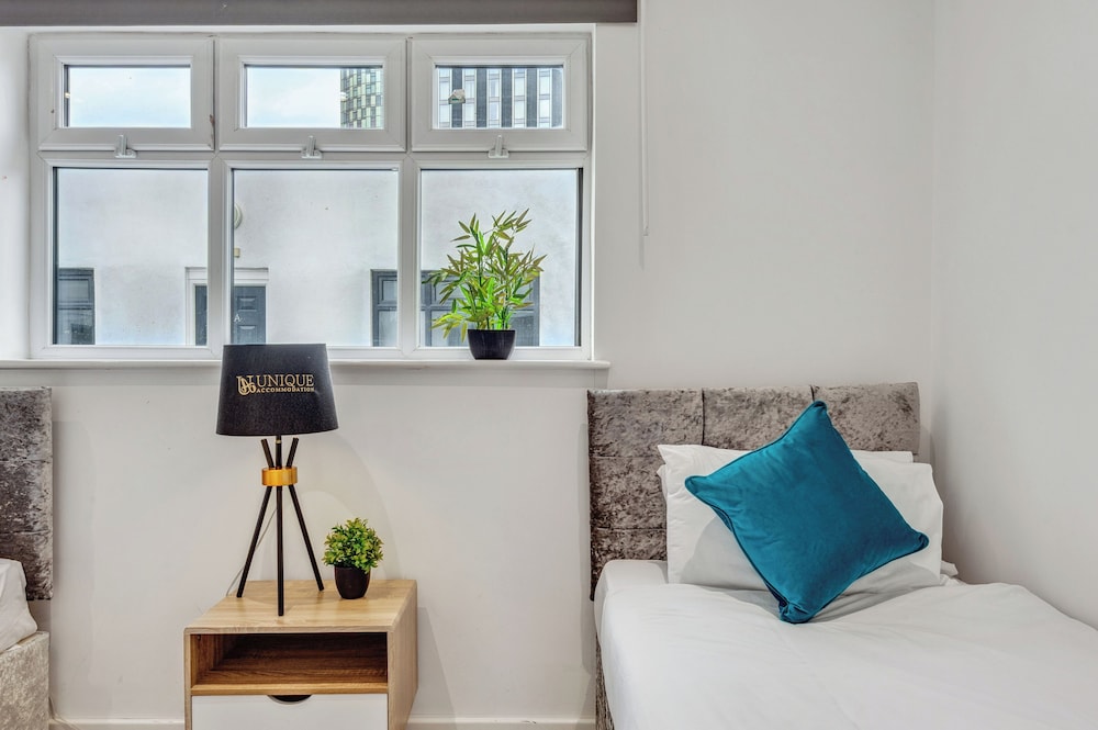 Central Liverpool Retreat