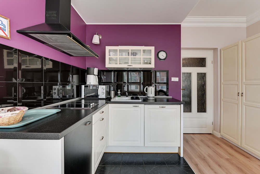 Cozy Apartment in the City Center view 4