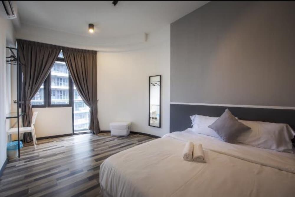 Arte S 3 Bedrooms Condo photo 5