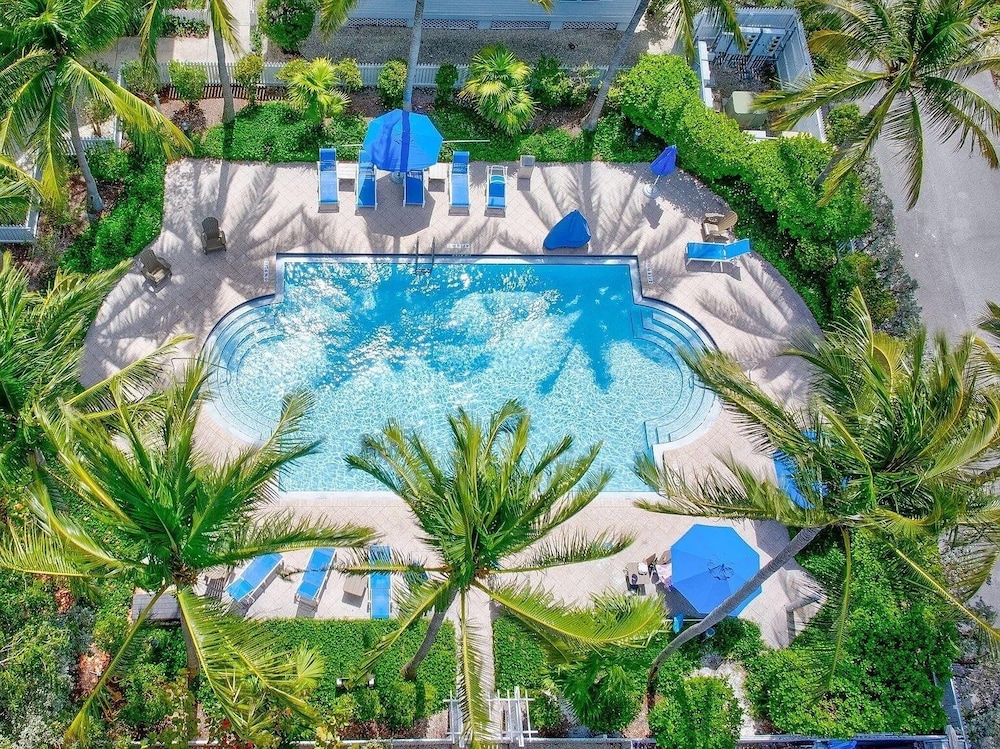 The Point At Coral Lagoon, Rare End Of Canal Villa 3 Bedroom Townhouse