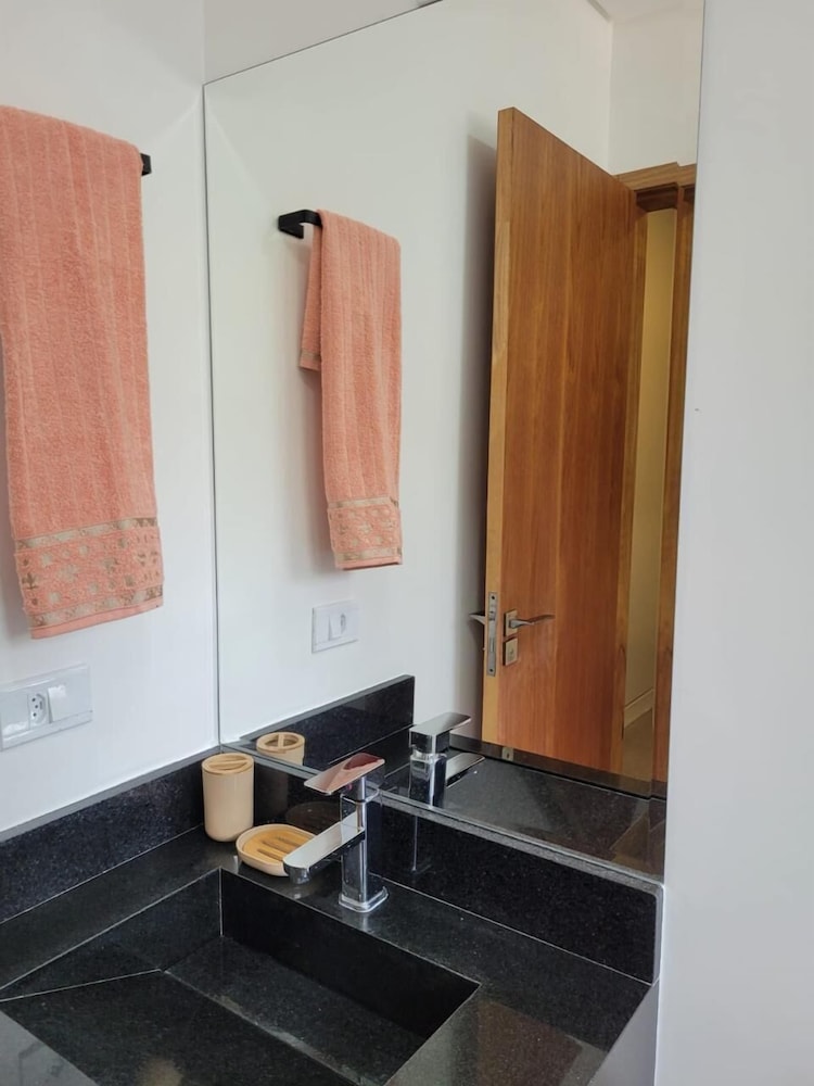 Jacuzzi Privativa com AC em Maresias