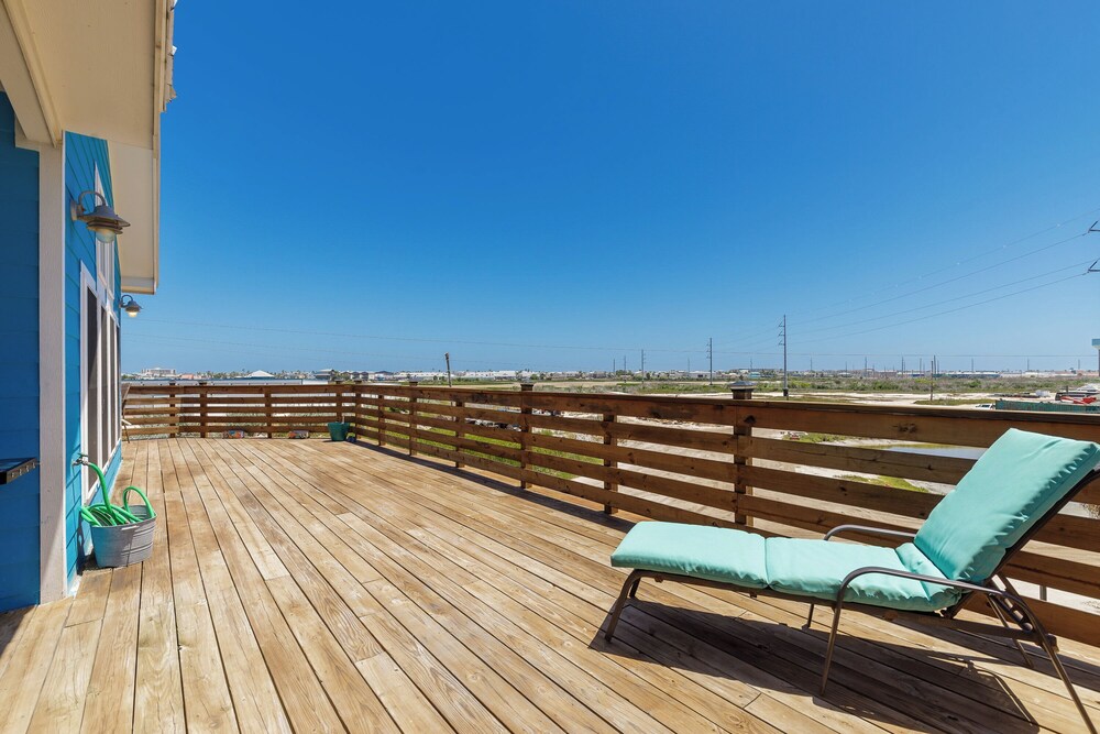Delightful 3 Bedroom Pets view 4