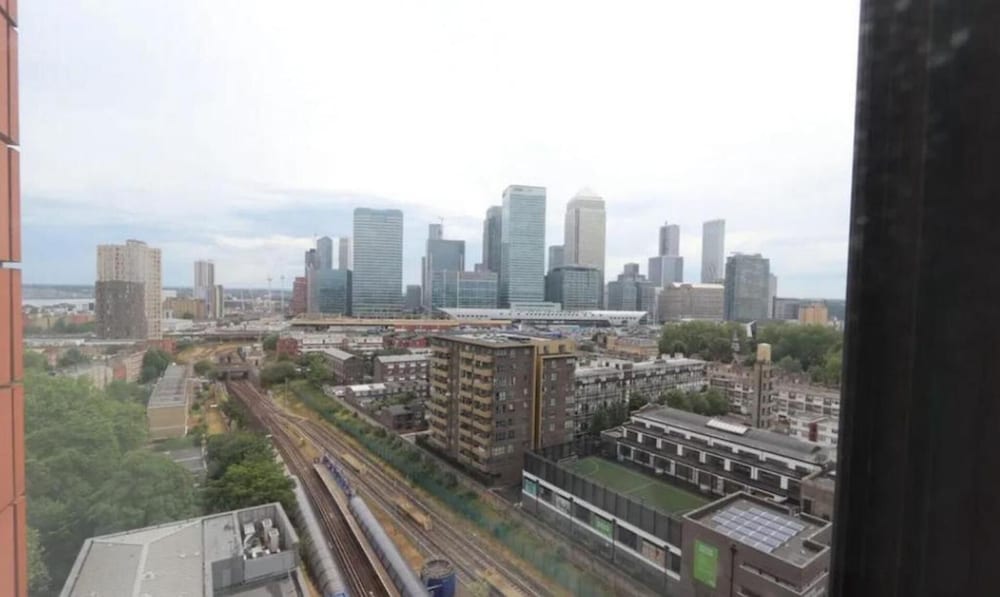 Livestay 3 Bed Apt on 8th Floor With Amazing Views