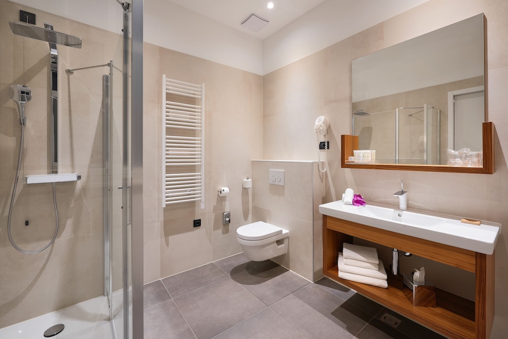 Cornaro Hotel 47