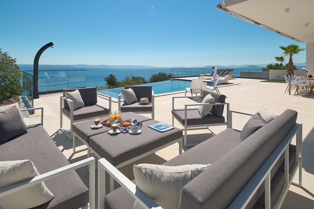 Villa Sunset - Luxury Adriatic Sea View Estate