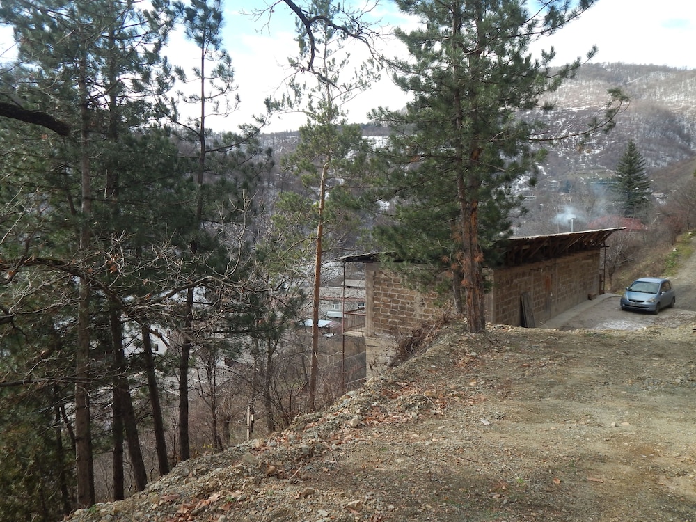 Arami Guesthouse