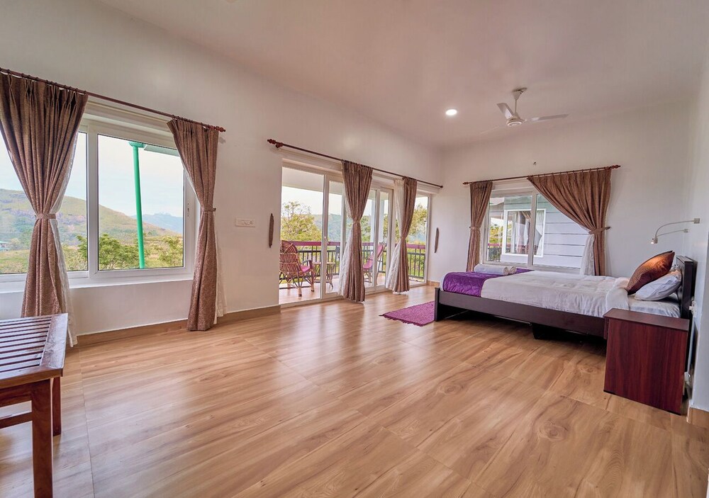 Priyas Villa Vagamon by VOYE HOMES
