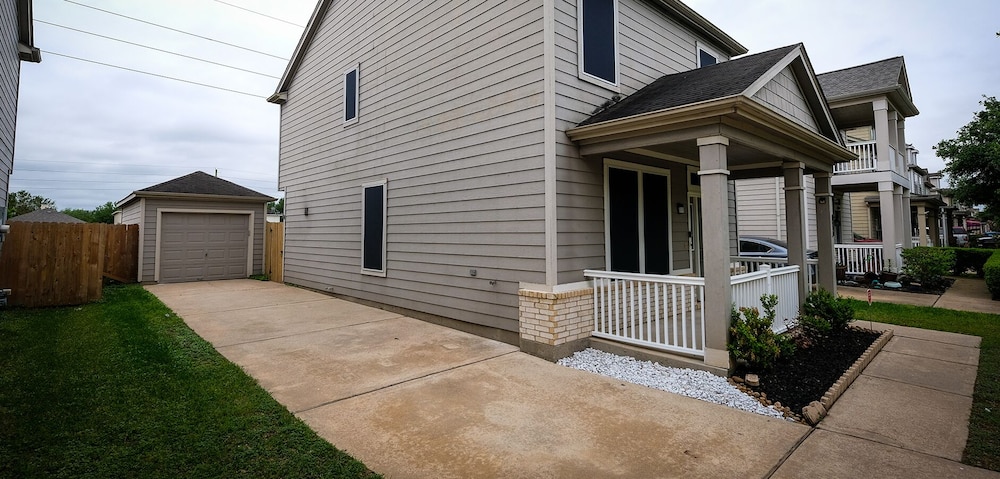 Photo 26