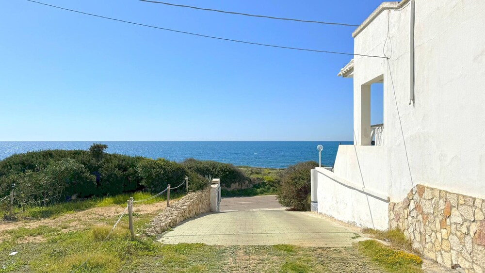 Villetta Charme 2 in Capilungo 5 Guests by the sea
