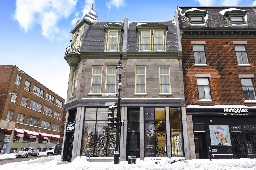 St Laurent Apartments - Image 1