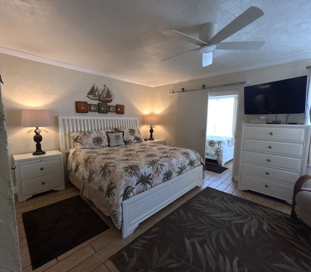 Queen's Gate Resort
