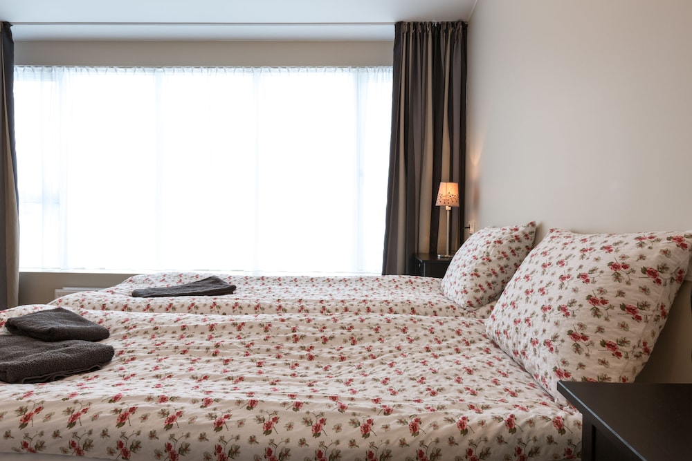 Guesthouse Garun, Skolavellir