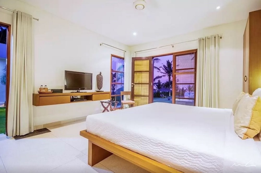 Villa Paradise Beach