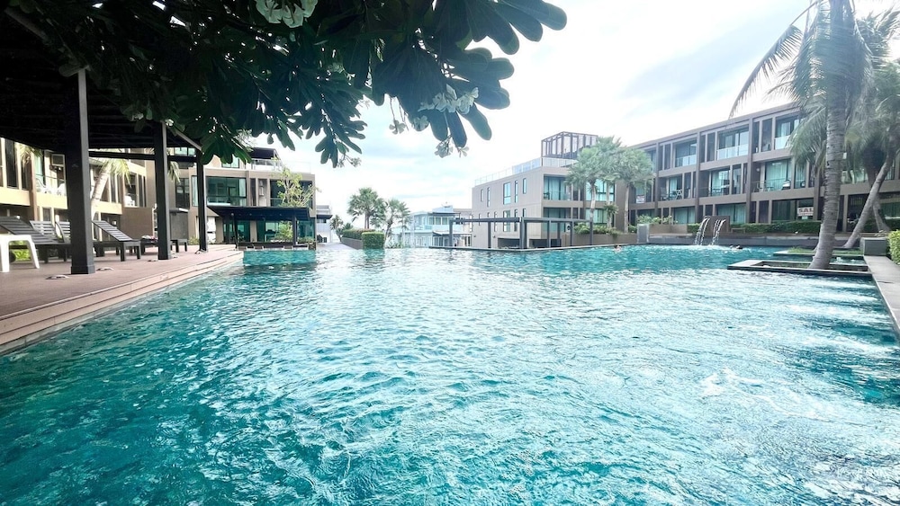 Pixels - Ocean Front Studio With Pool View Cape Panwa