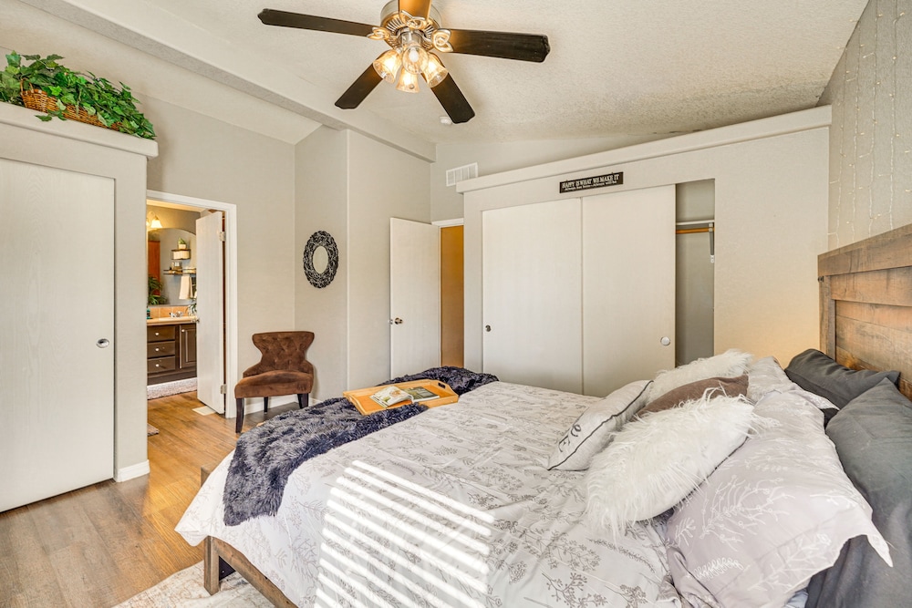 Lincoln Vacations - Lincoln Vacation Rental w/ Private Fire Pit! - Property Image 5