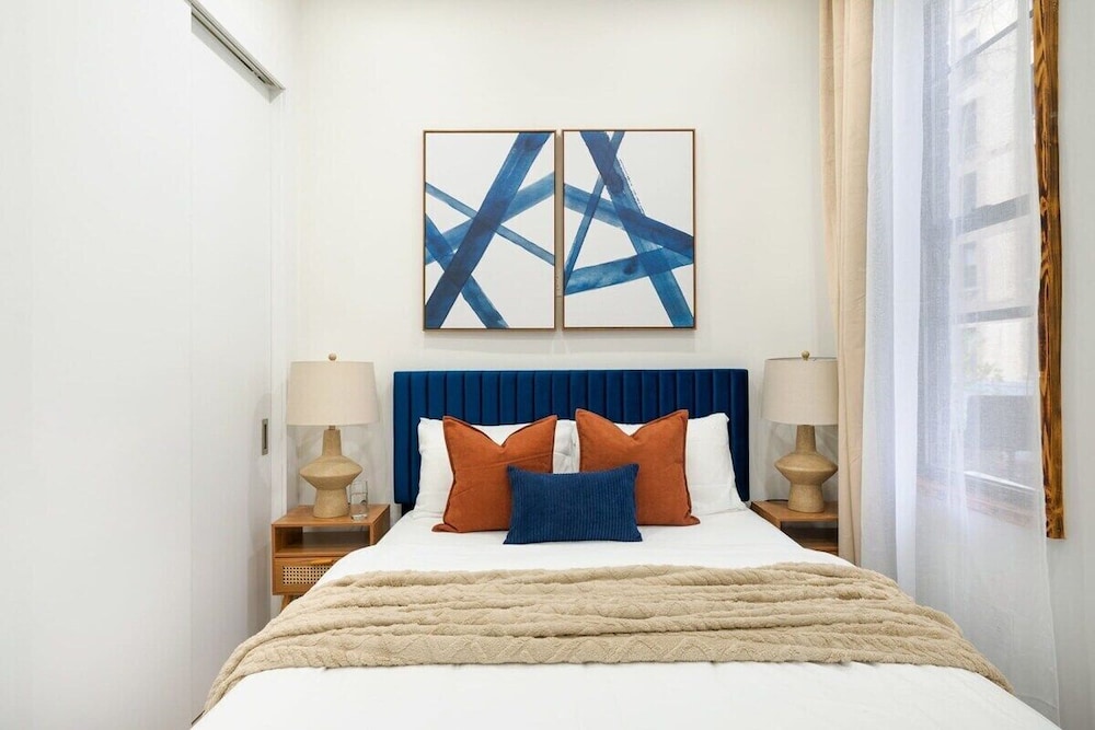 317 UES Apartments