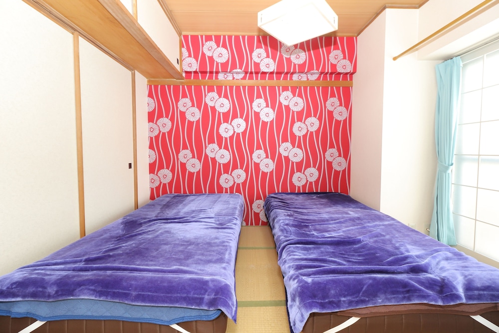 Heights Showa 606 view 2