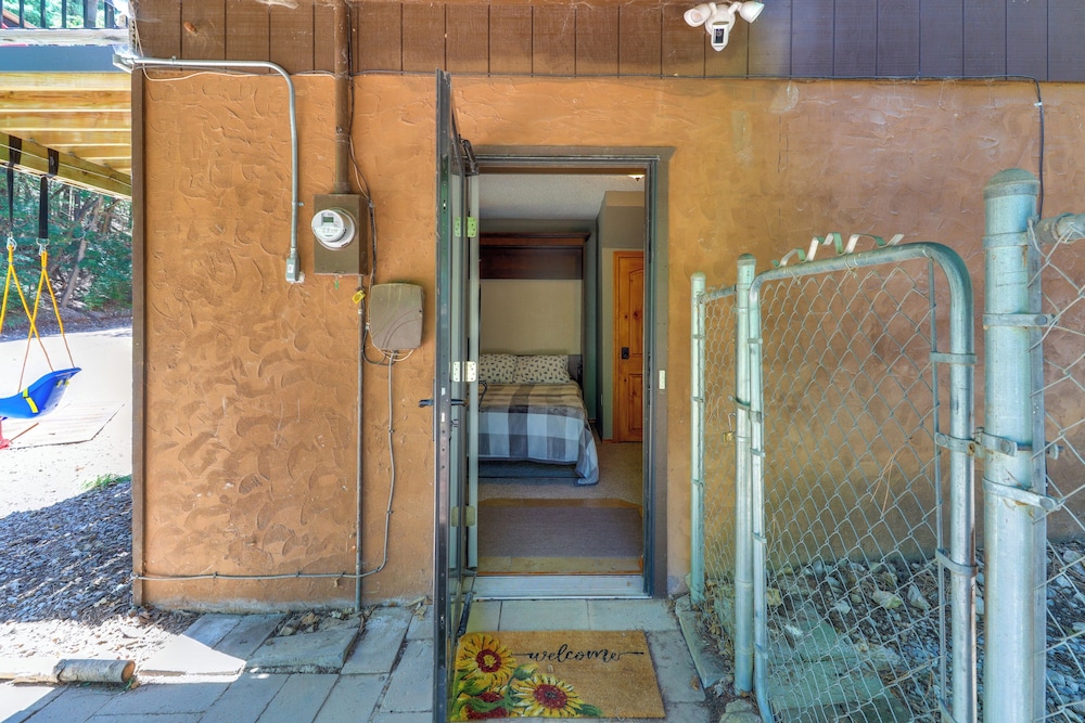 Families Welcome: Quiet Cabin < 5 Mi to Cloudcroft