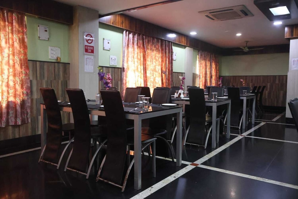Hotel MIPL