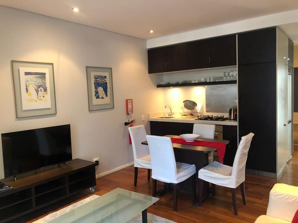 Loader Street Apartment - Lovely one Bedroom in De Waterkant