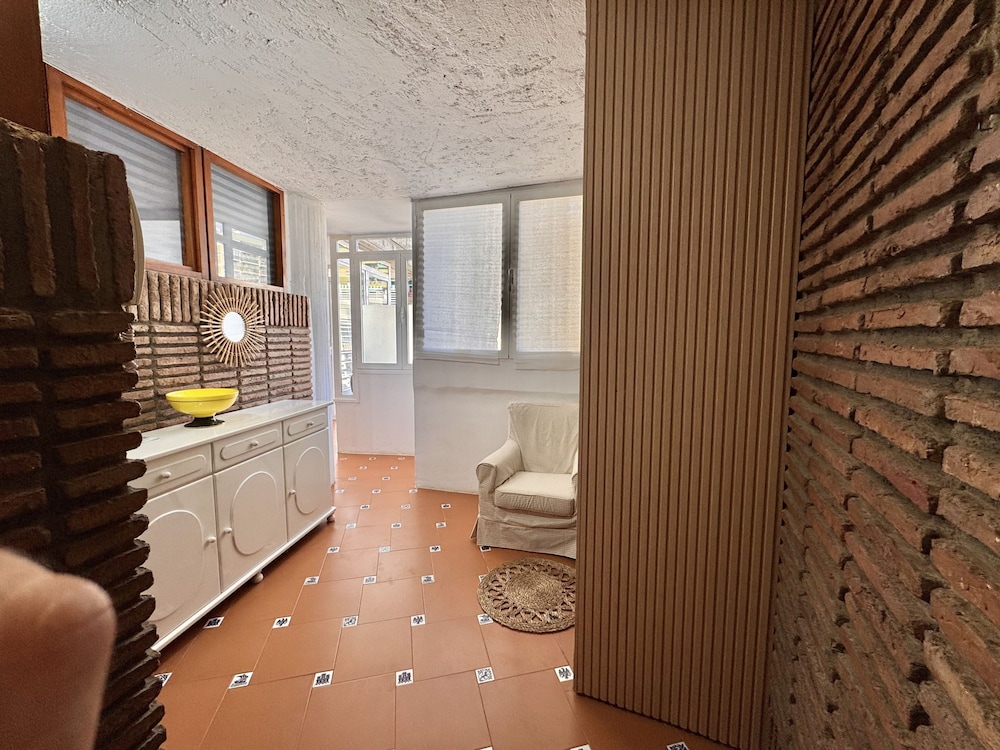 Subordan de Steram Flats