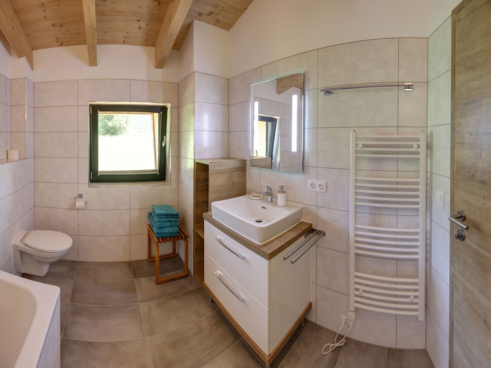 Chalet Gamsknogel mit Privatem Pool und Whirlpool