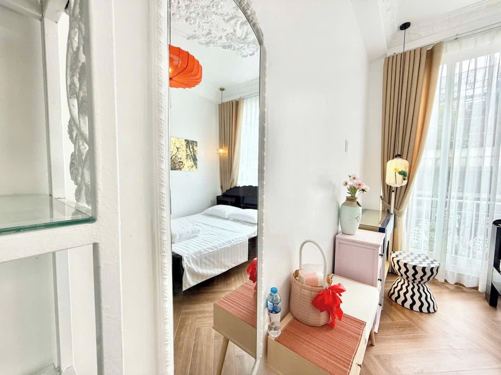 Cherry Blossom Boutique Hotel