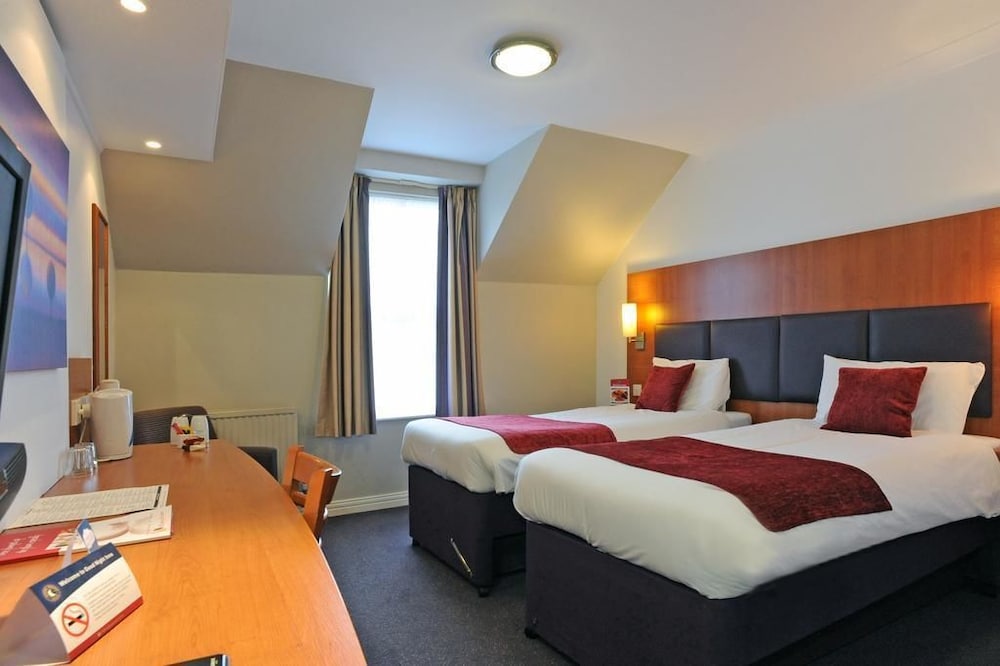 Cross Keys Hotel by Chef and Brewer Collection
