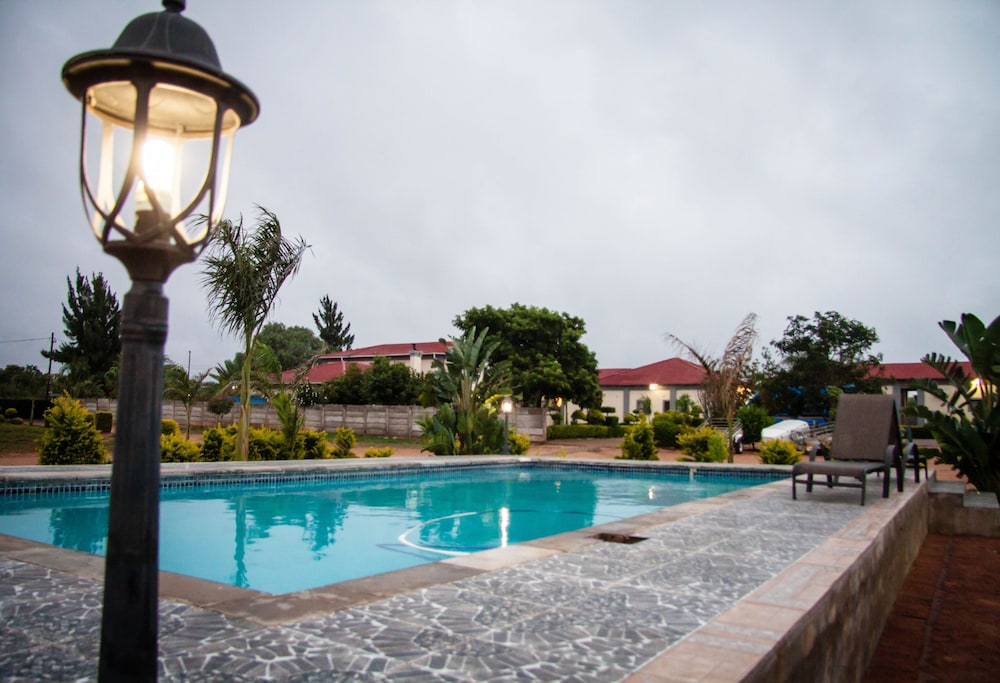 Glen Lodge & Tours