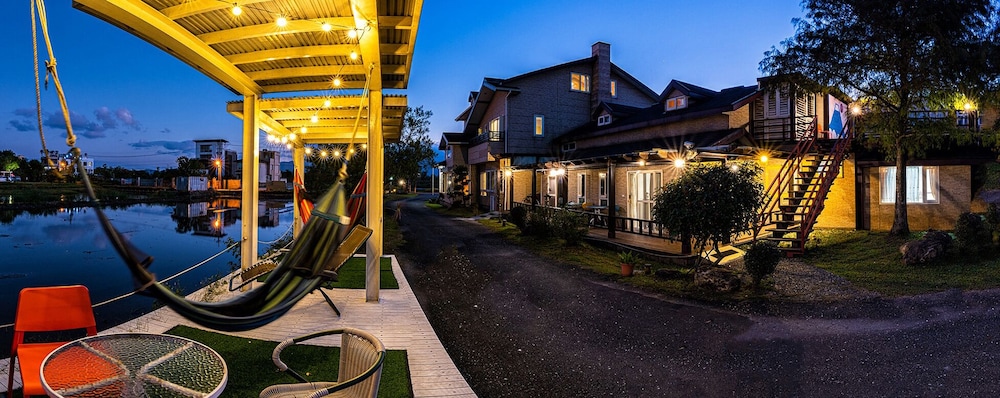 Dong Shan He B&B