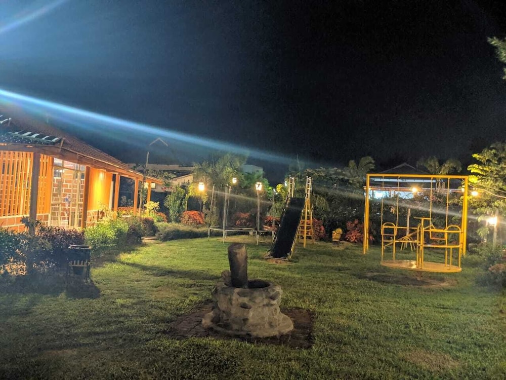 THE YELLOW BAMBOO RESORT AND SPA