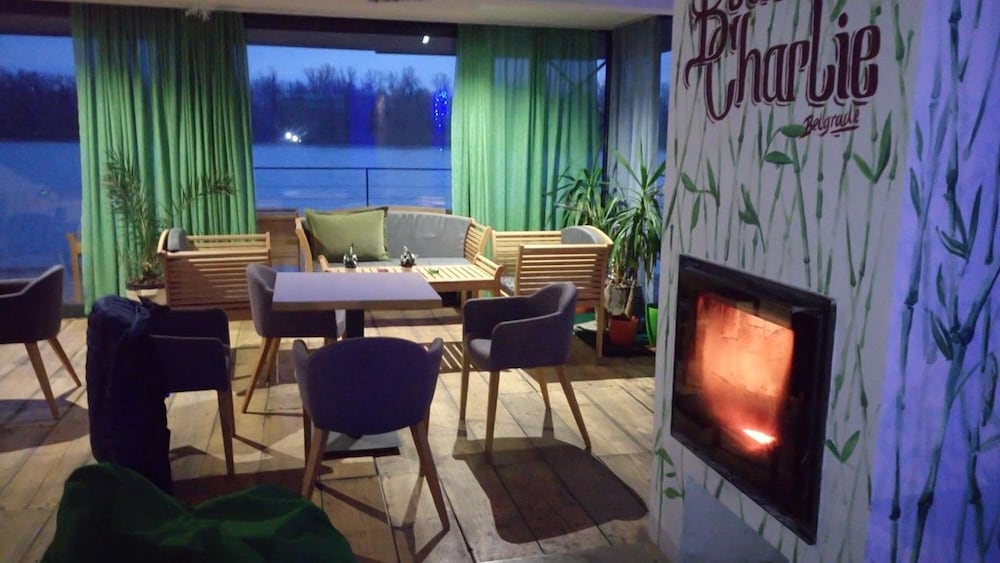 B&B Boatel Charlie view 3