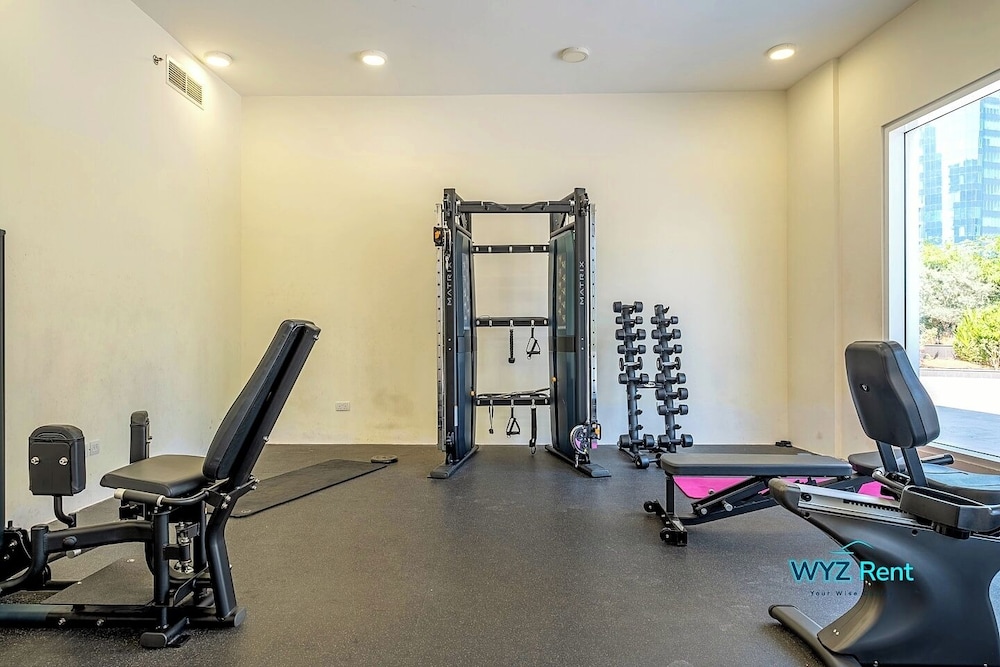 Charming 1 BR in AG Tower - Canal Views