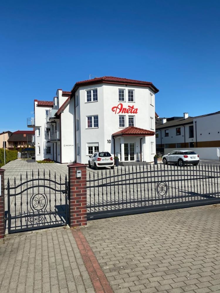Hotel Pensjonat Aneta - Image 1