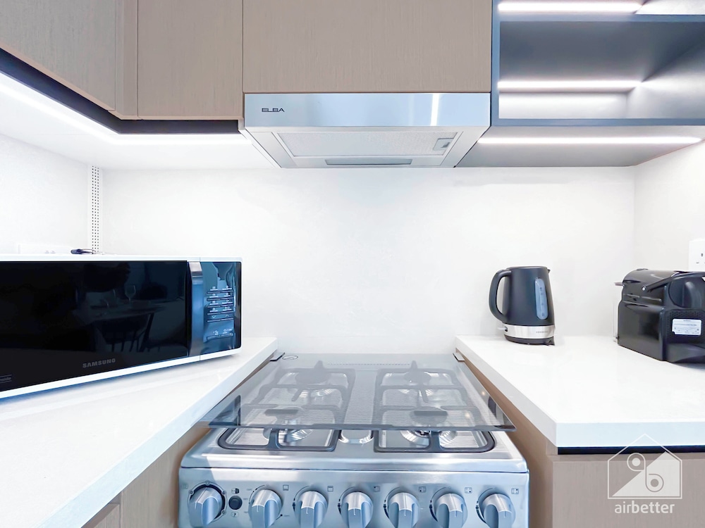 Luxurious 2B Apartment at Burj Crown Downtown