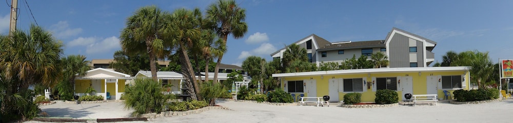 Tropical Breeze Beach Club