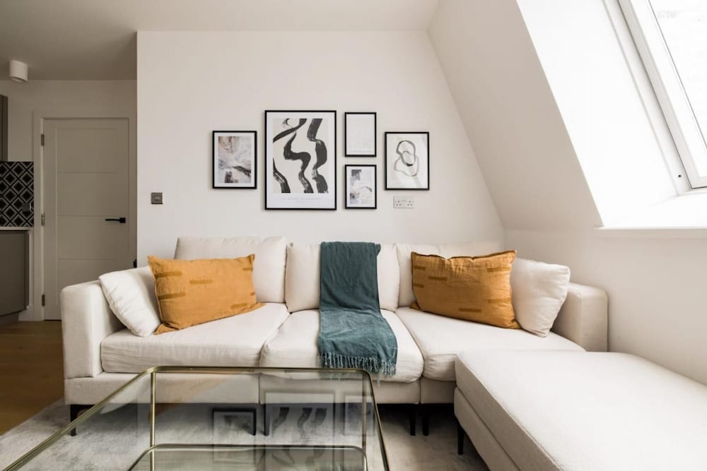 The Brighton Nook - Captivating 2bdr With Parking view 3