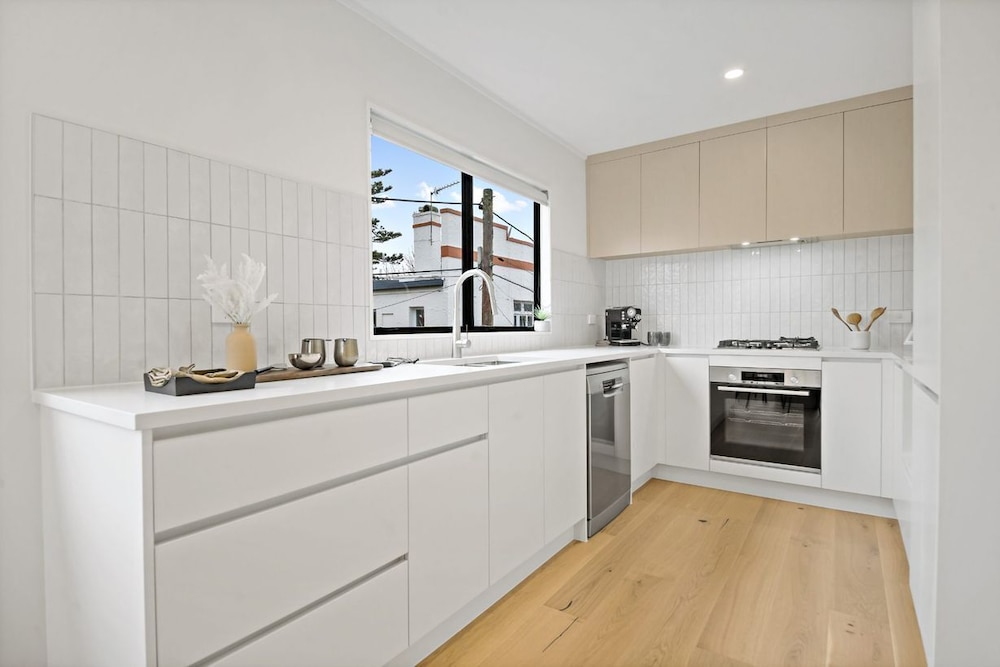 3BR Villa Near CBD & One Tree Hill